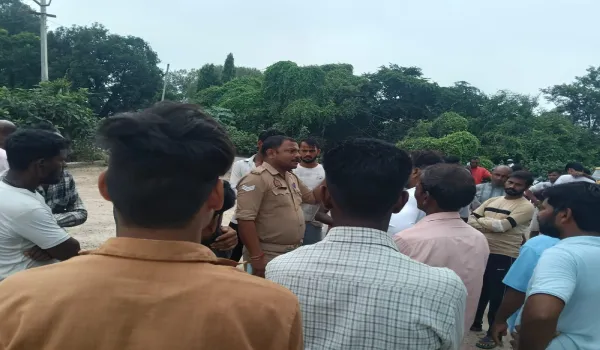 अंबेडकरनगर में तेज रफ्तार कार ने साइकिल सवार को मारी टक्कर, मौत
